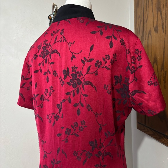 Sheri Martin Vintage Red & Black Floral Qipao Cheongsam Long Jacket Cape Size 12 - Picture 9 of 12